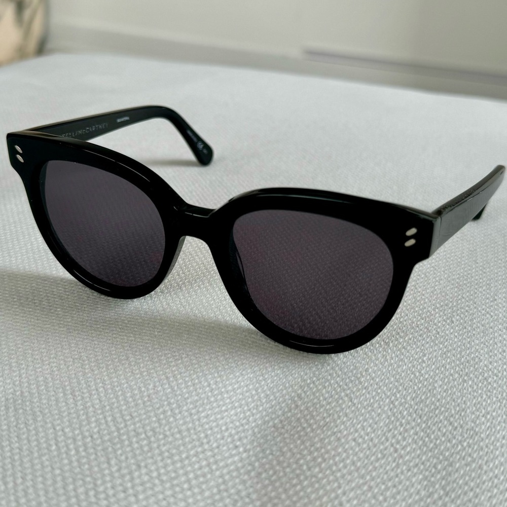 Stella McCartney Cat Eye Black Sunglasses